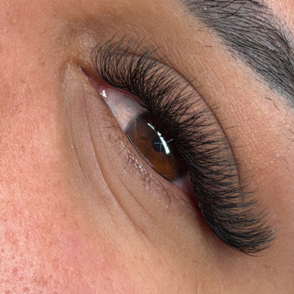 HYBRID Eyelash at EJ Beauty Studio in Friendswood, TX