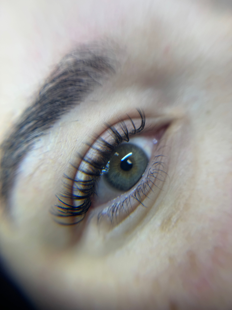 Wet Full Set at Simply Tayler’d in Las Vegas, NV