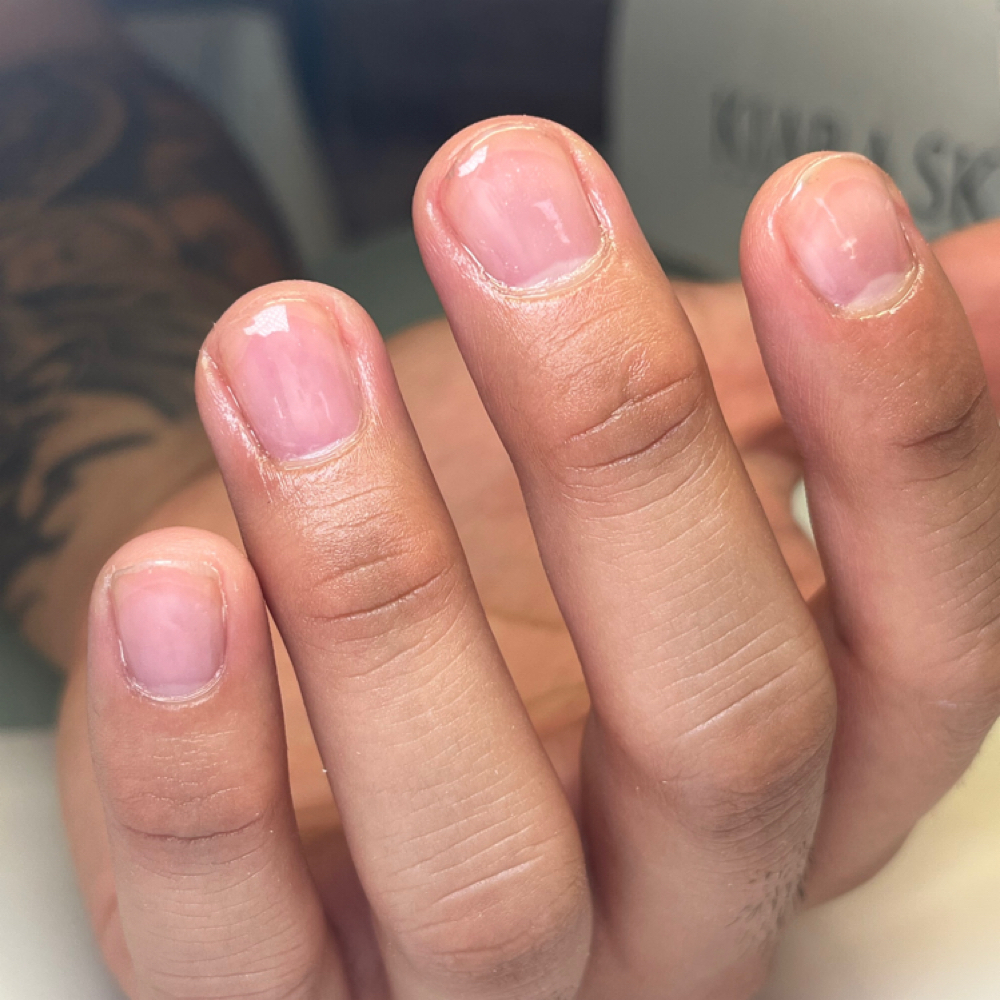 Menicure at Selis.Studio in Riverside, IL