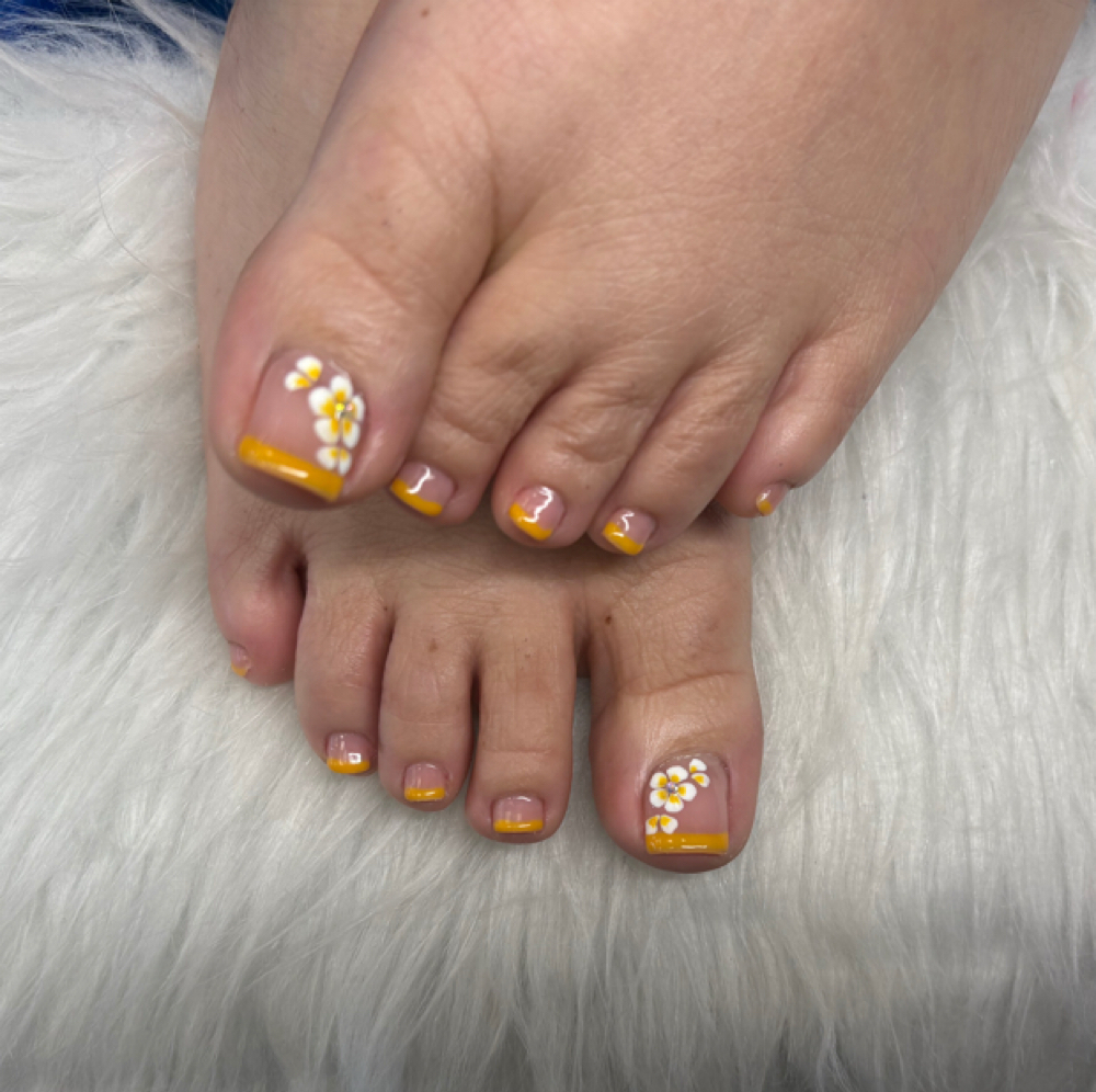 Pedicure - Esmalte/Polish GEL at Beauty Salon Latin in Raleigh, NC