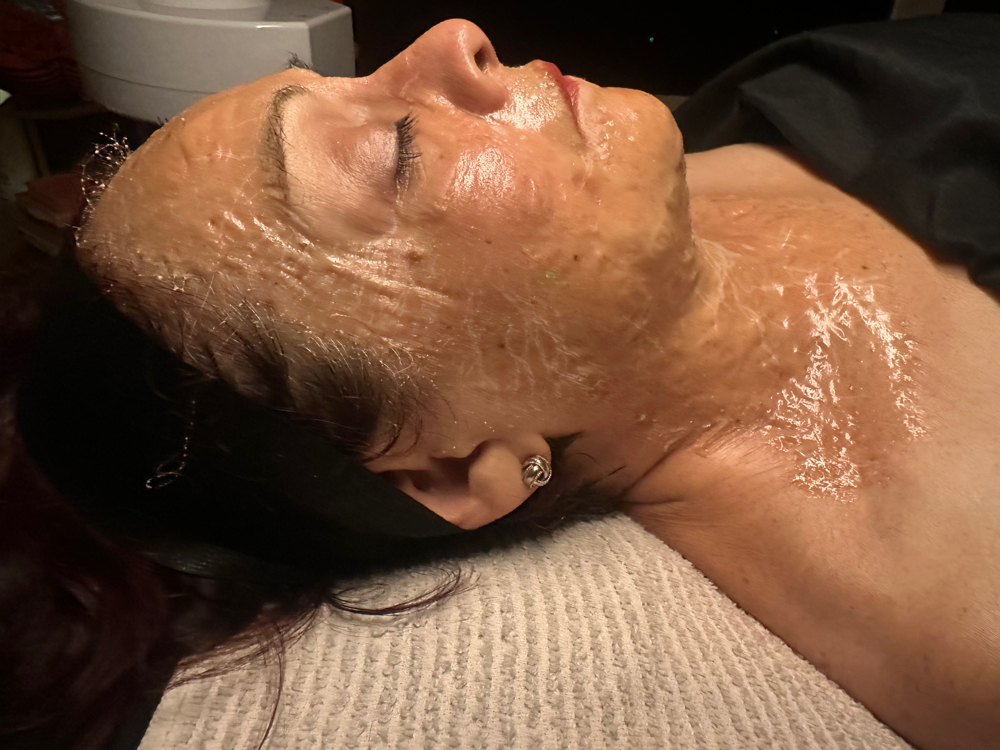 Bare Glow Lift