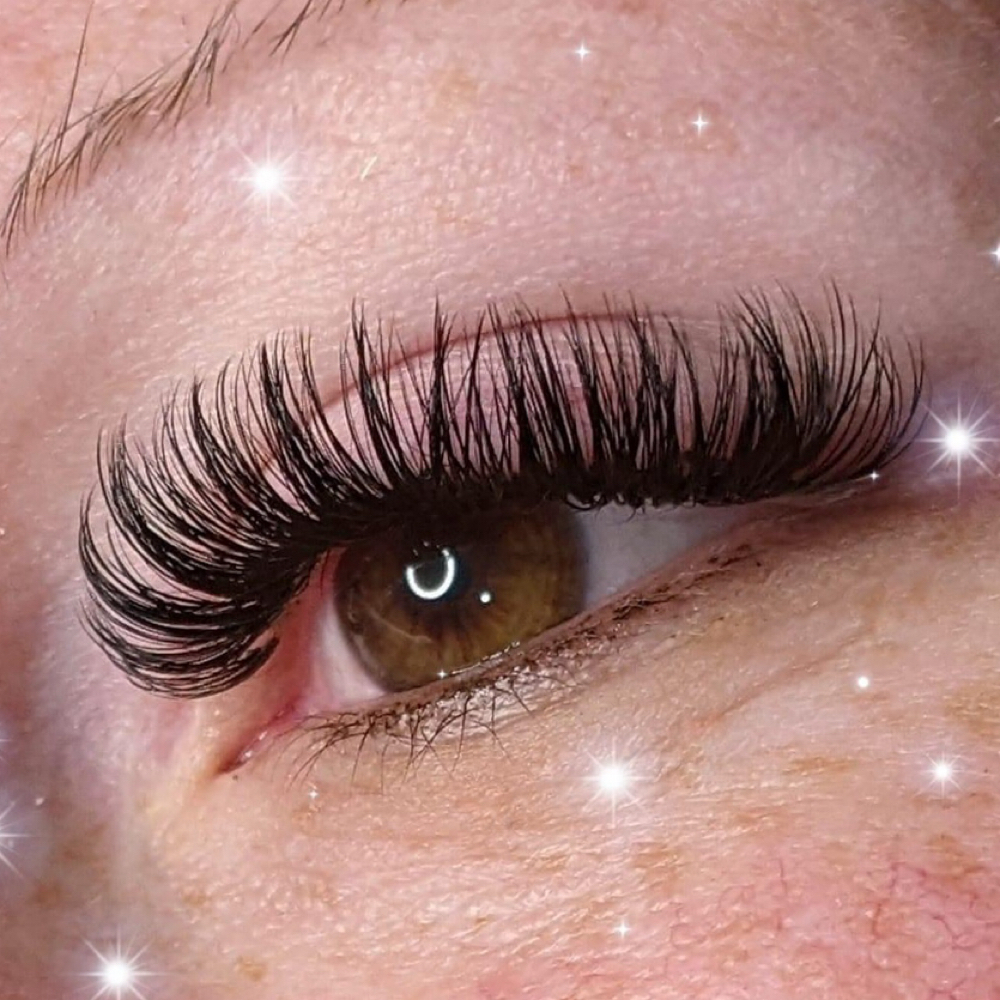 Hybrid Full Set at Lux Lash and Brow in Mansfield, TX