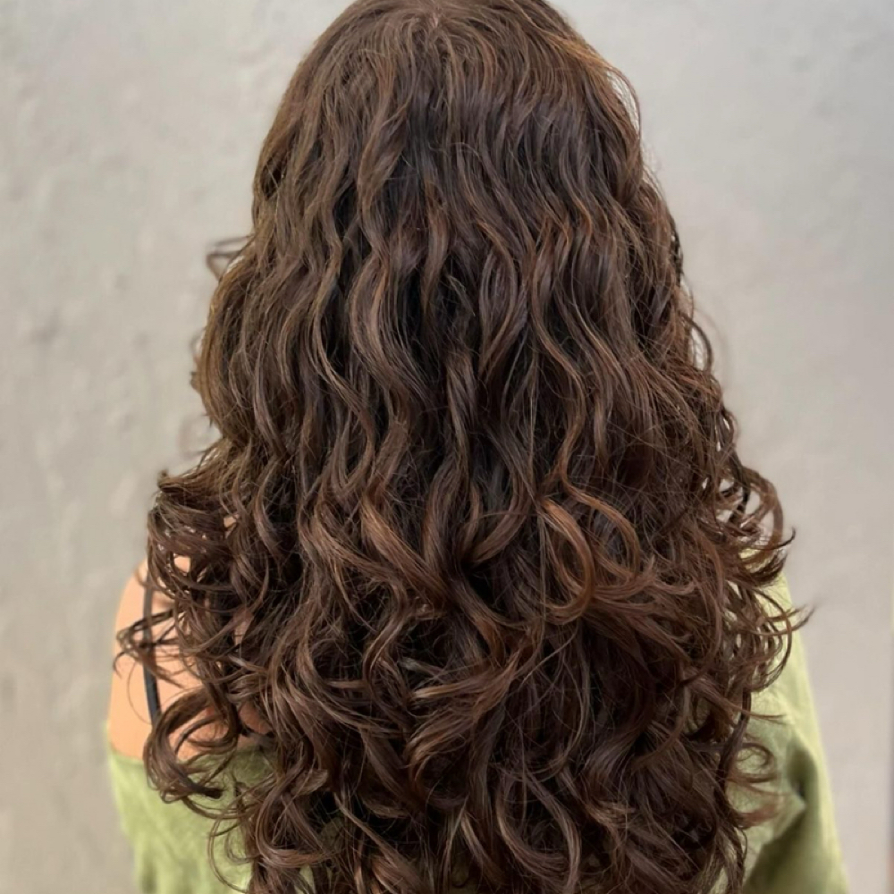 Women Pern at kenji's Hair Lab in Blacklick, OH