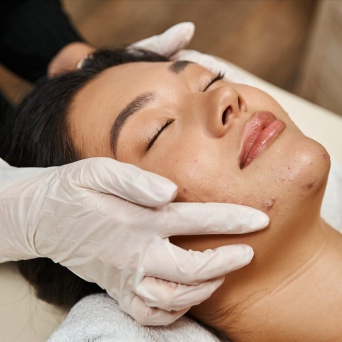Deep Pore Facial at Unique Clinique Aesthetics in Brooklyn, NY