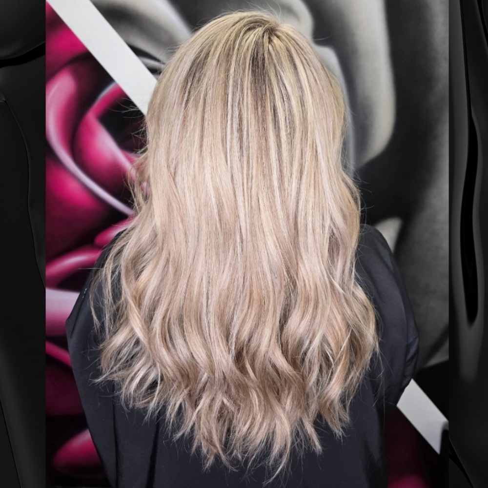 Partial Highlight at Get Cut & Dye Hair Salon & Spa in Alexandria, LA