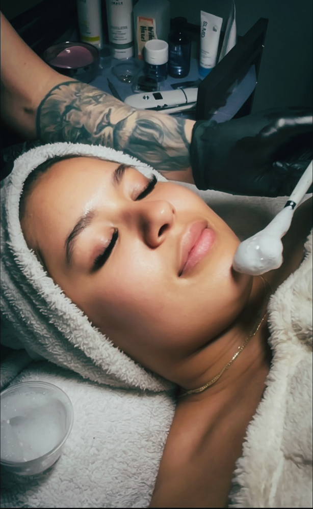 Hydrating Facial
