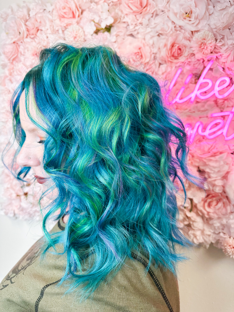 Vivid Hair Color at The Beauty Bar At Frankie & Stasi Co. in Grants Pass, OR