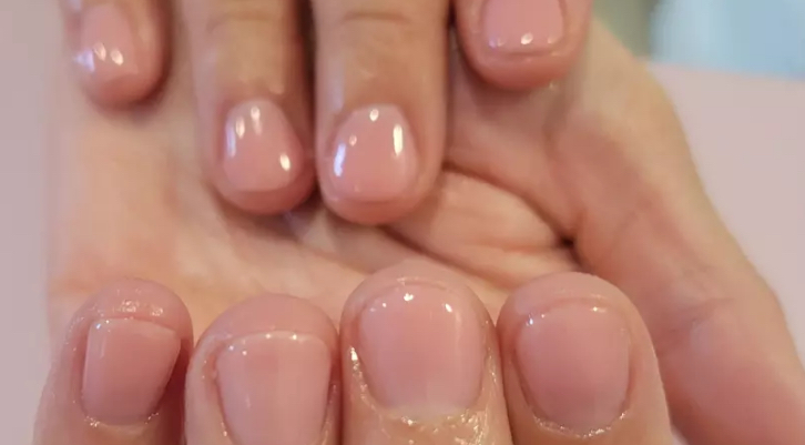 Regular manicure