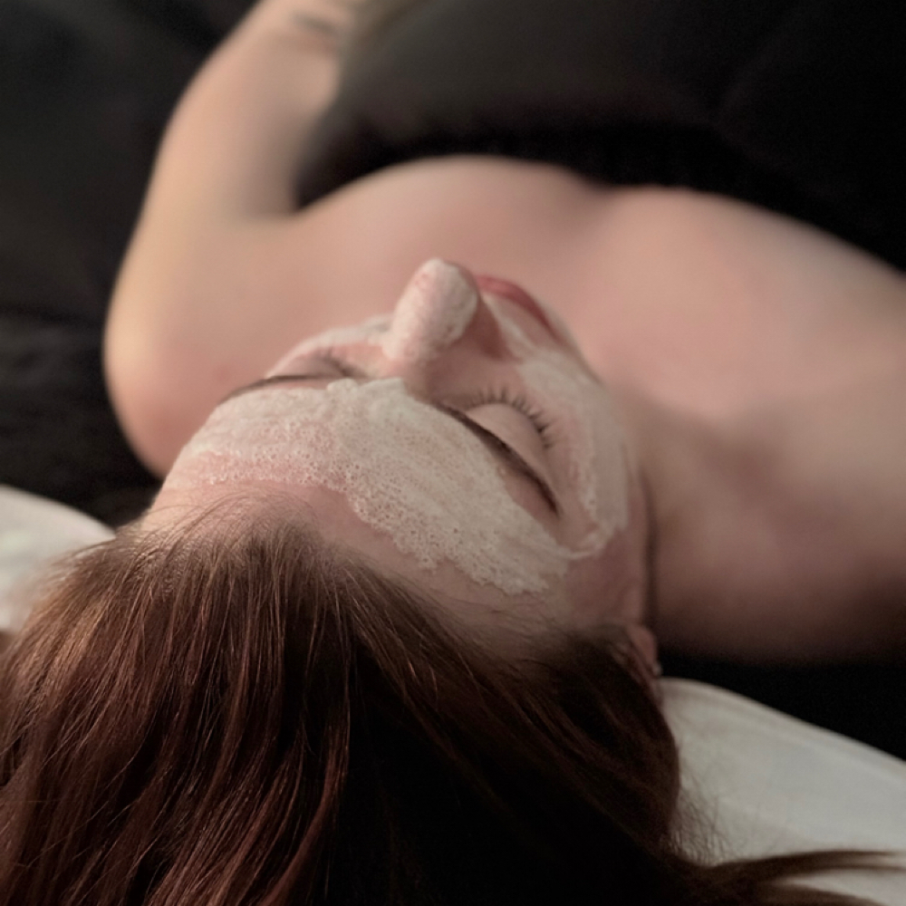 Express Facial at Bold & Radiant Beauty in Omaha, NE