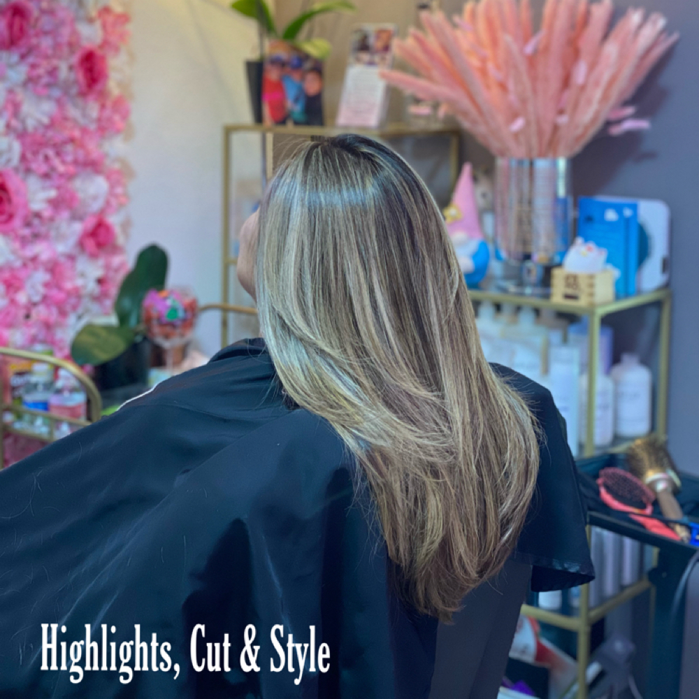 Partial Highlights Package at Snow Belles Studio-Luxury Beauty in Round Rock, TX