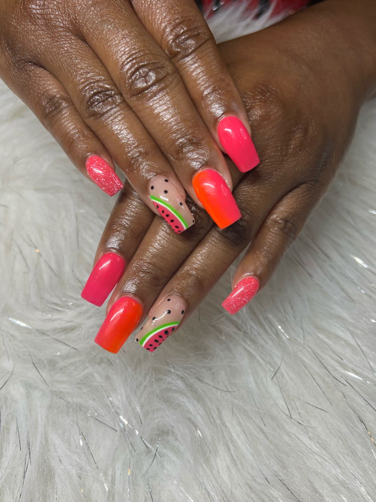 Fill W/ Simple Nail Art
