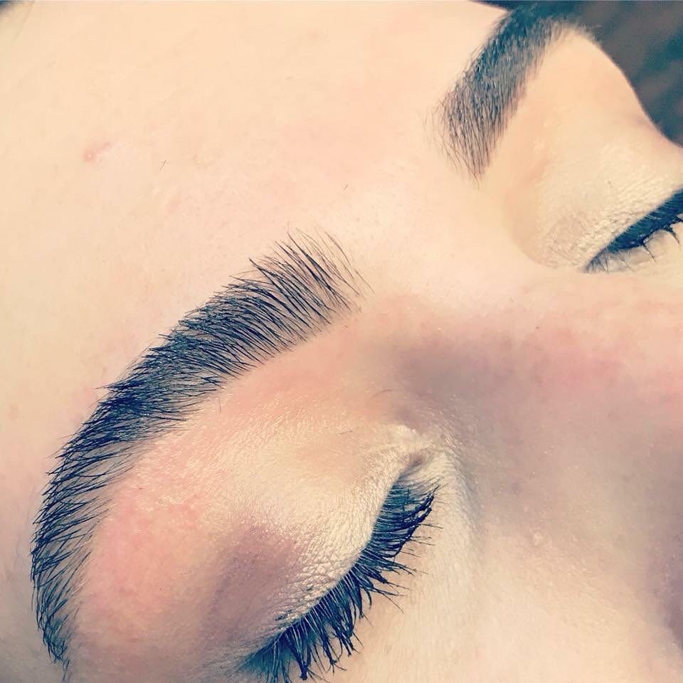 Brow Wax & Tint