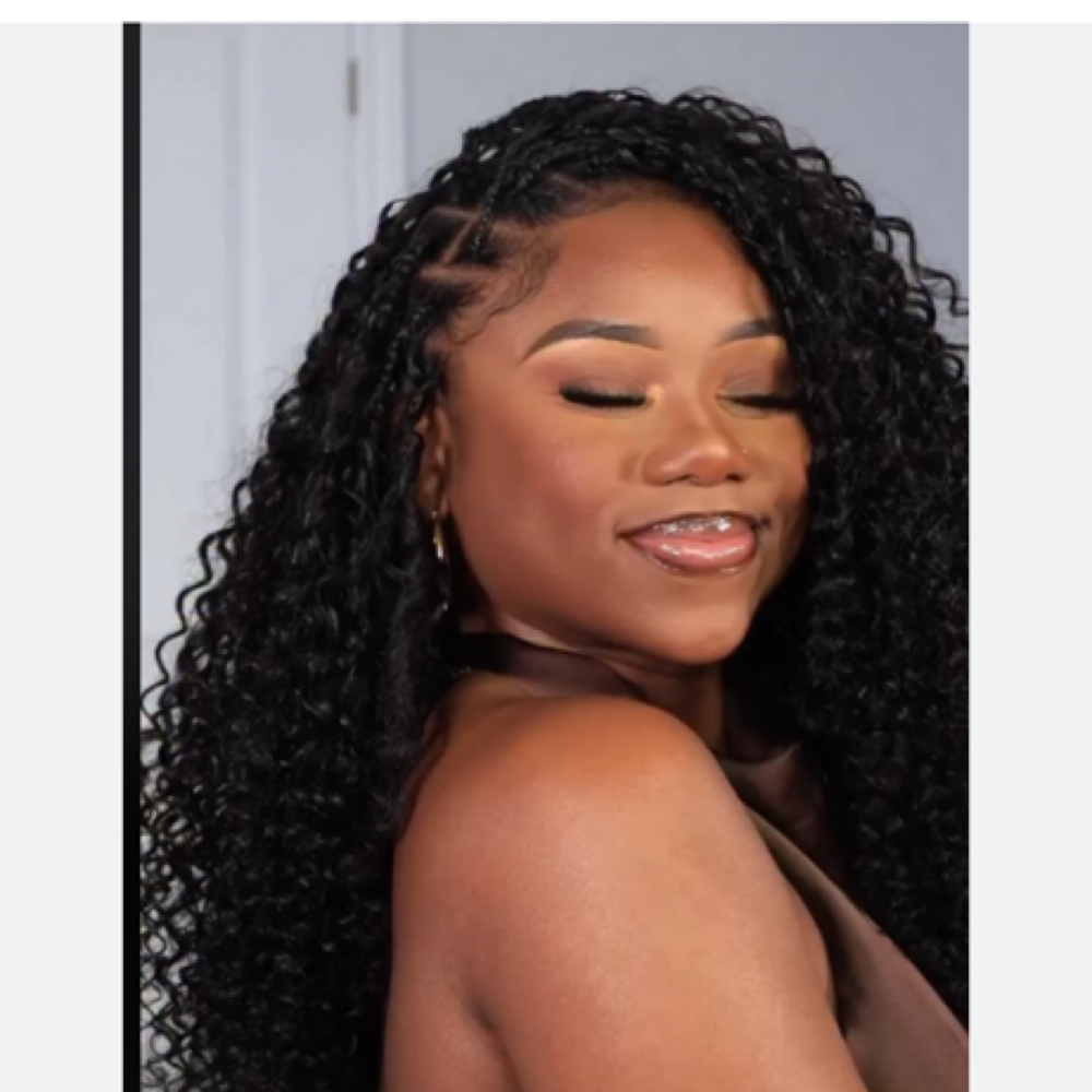Small Miracke Knots at NatrlTouch Hair Studio LLC in Matteson, IL