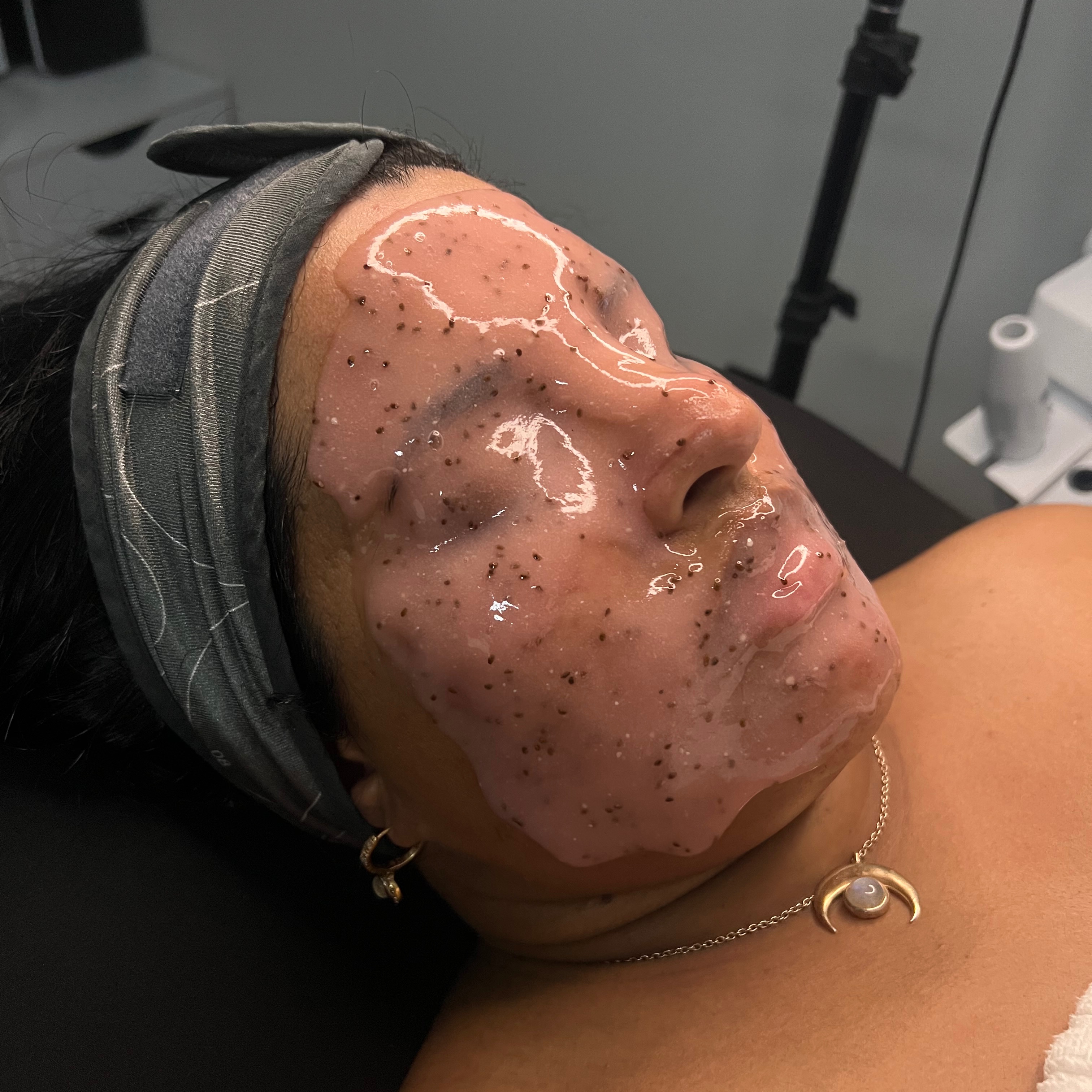 Add On - Hydrojelly Mask at Esthetics x Evelyn in Bakersfield, CA