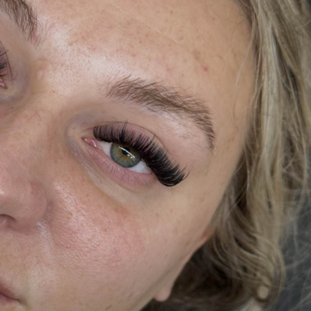 Full Volume Full Set at Tampa Lash Studio in Tampa, FL