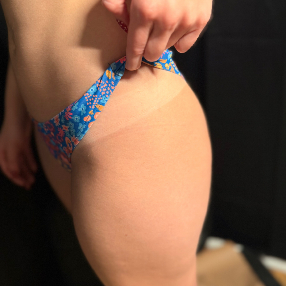 Traditional Custom Spray Tan at Firefly Glow in Huntingburg, IN