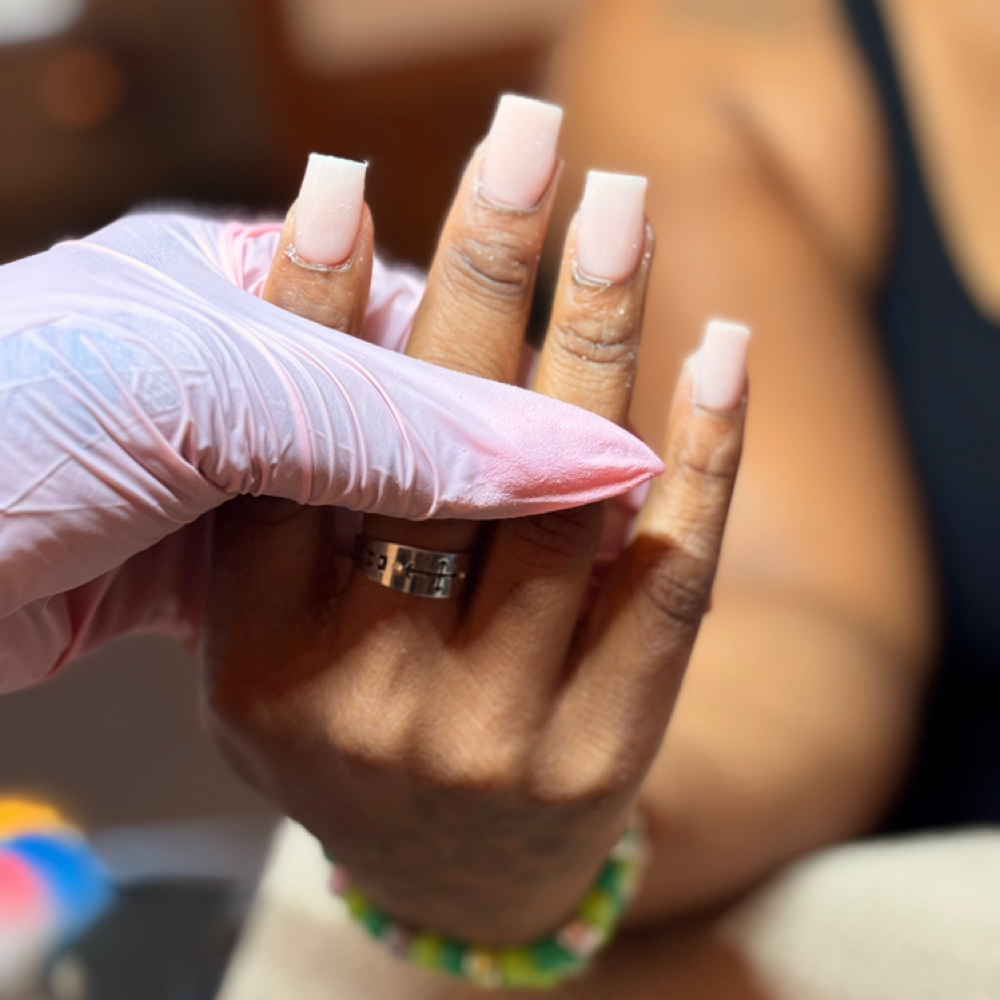 Refill -short at Glow & Go Beauty & Beyond LLC in Fort Worth, TX