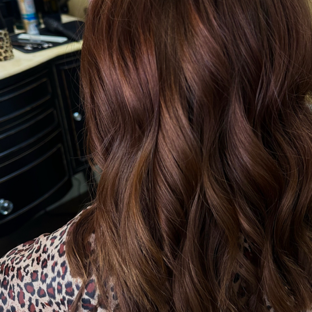 Shampoo Style at Kinsley Norris in Owensboro, KY