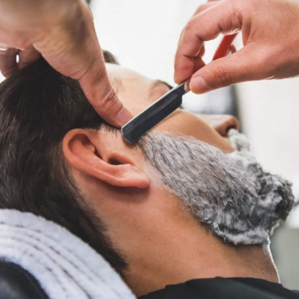 Full Shave w/Elliott