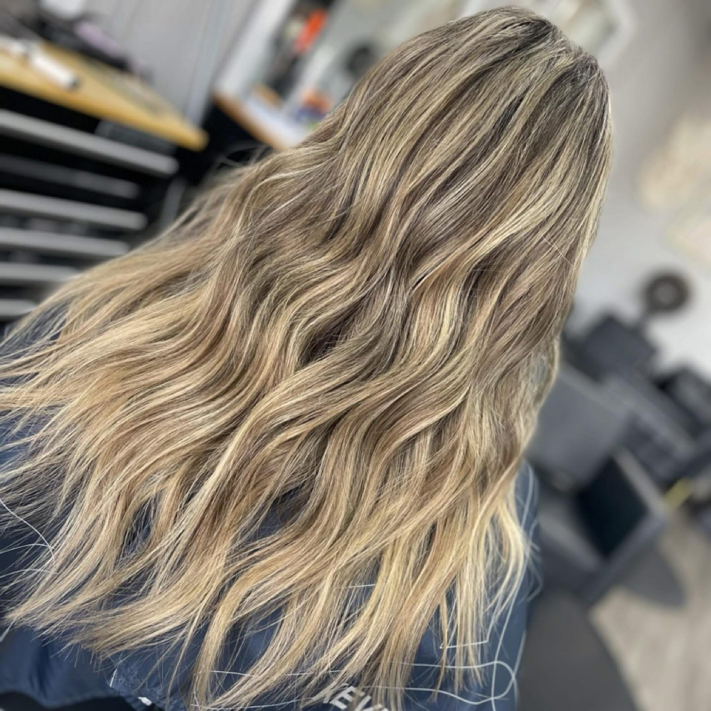 Tape-In Extension Install at Manes By J in Lincoln, AR