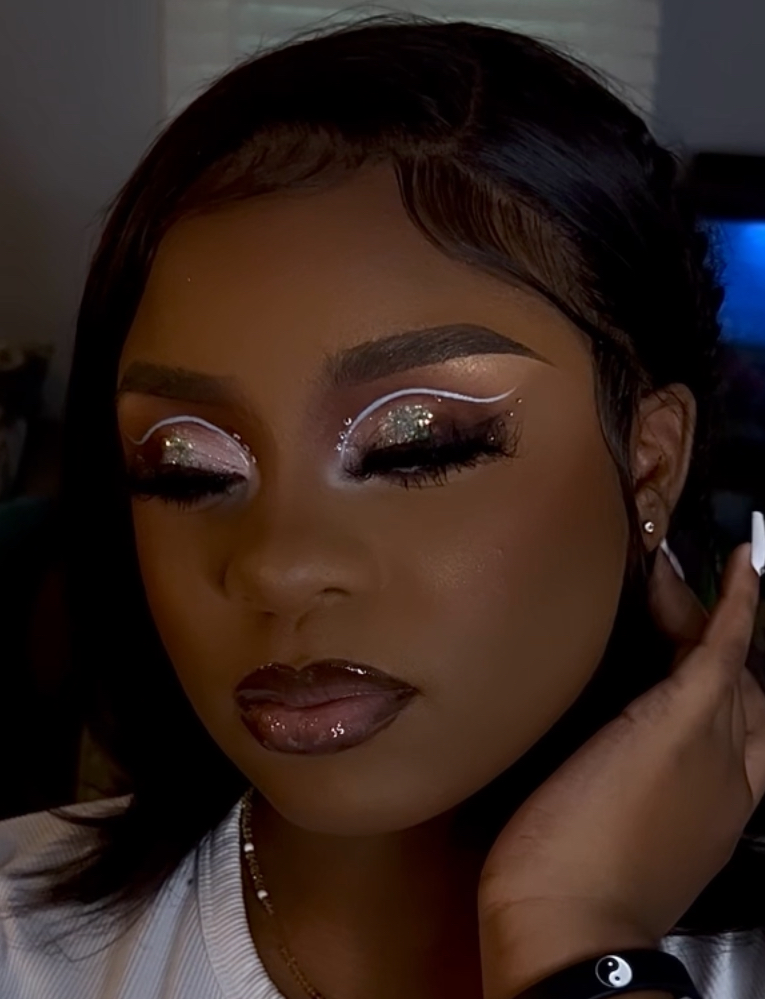 Soft Glitter Glam at The Xiaviera Xperience in Independence, LA