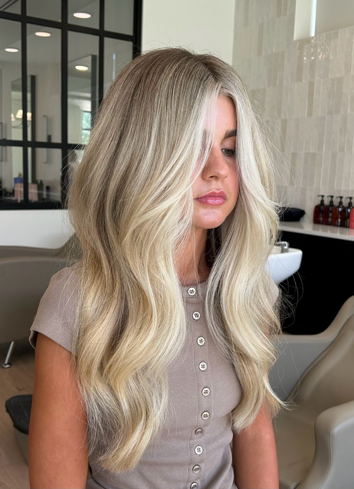 Frosted Rooted Blonde