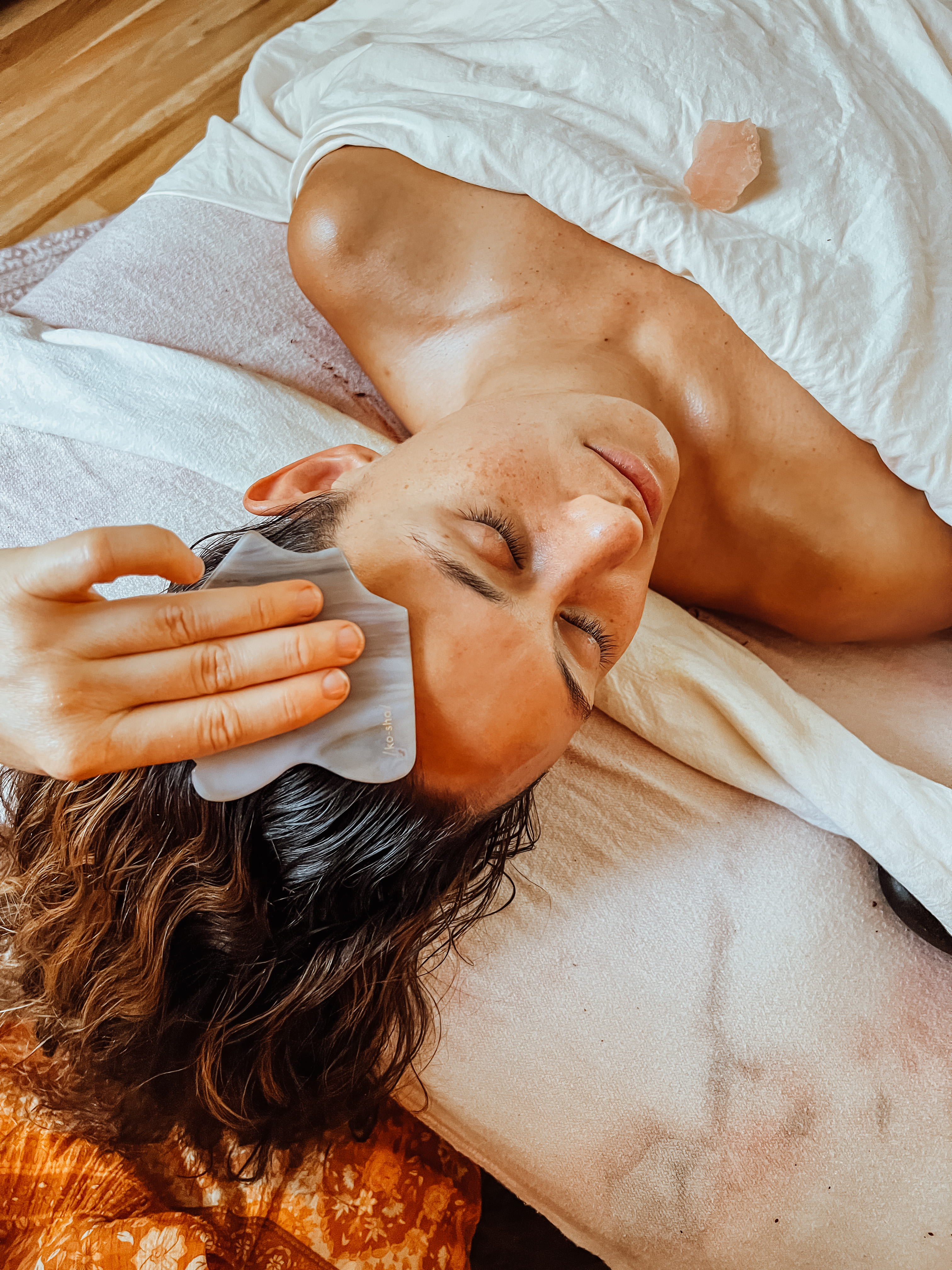 Gua Sha Sculpt + Lift Facial