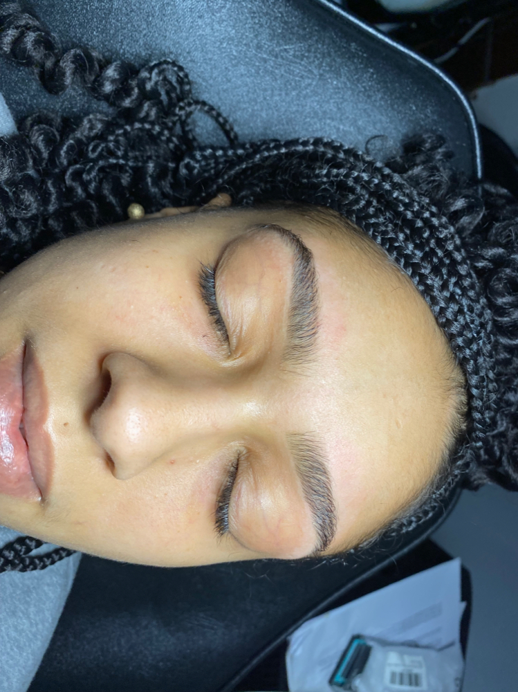 Brow Wax at PrimaLash&Brow in McKeesport, PA