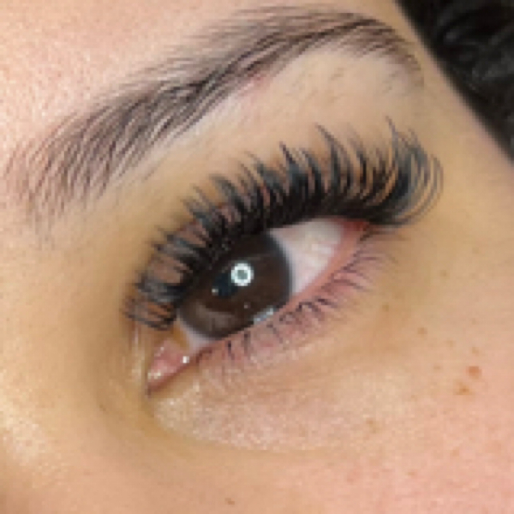 Bottom Lashes at Luna Lashes Raleigh in Raleigh, NC
