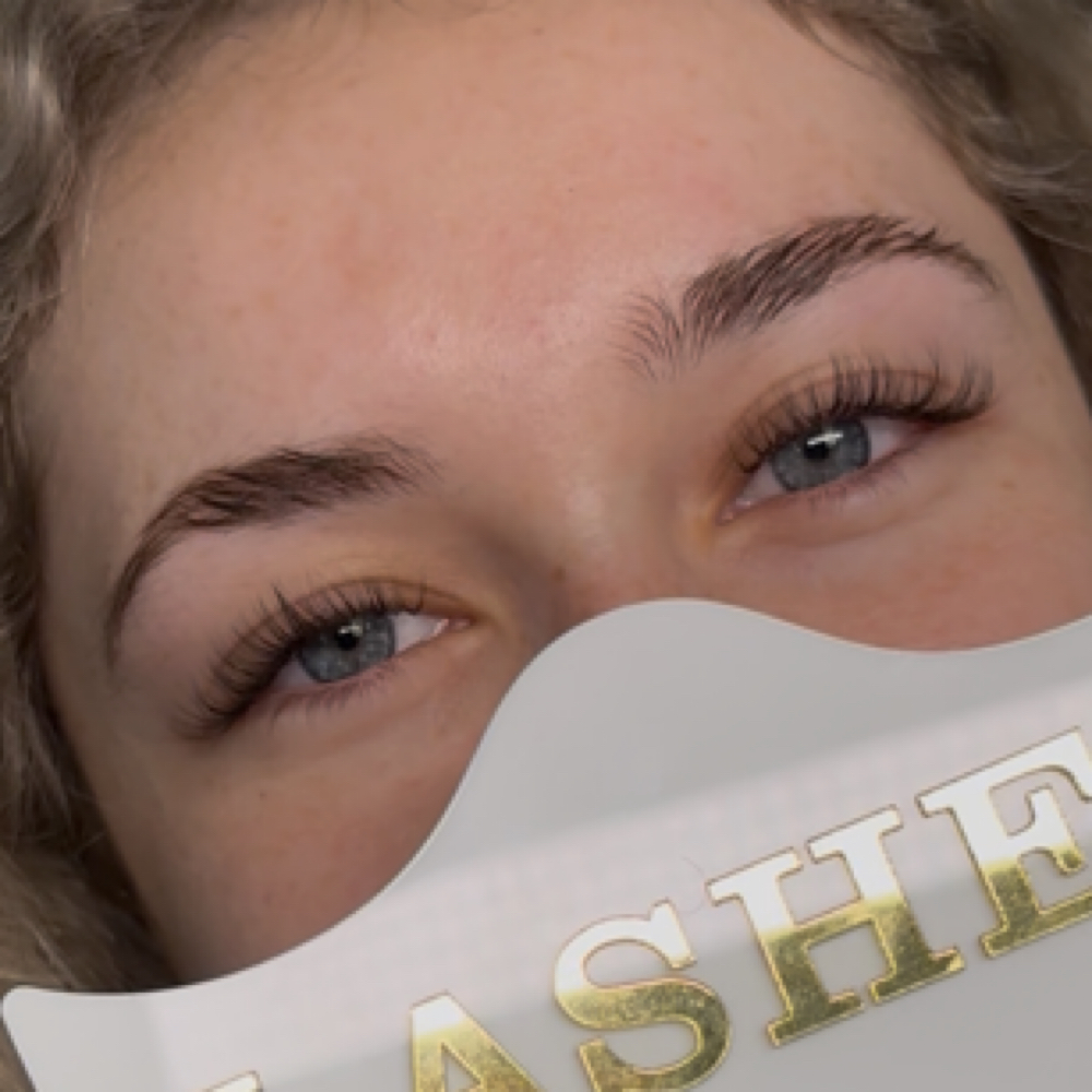 Classic Full-set at Liv Beautiful Esthetics in CA, CA