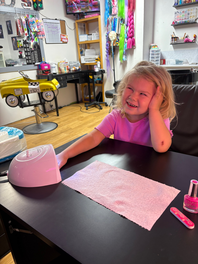 Kids Glam Mani