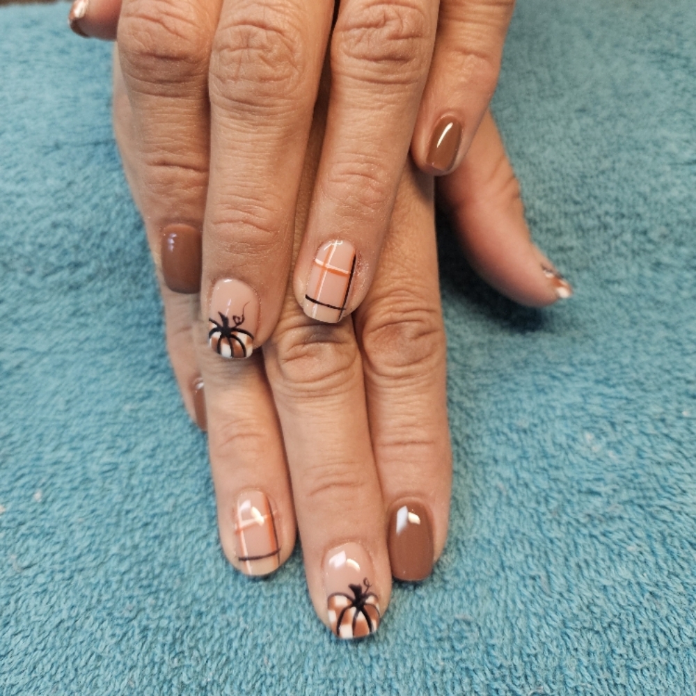 Shellac/Gel Manicure at Strand Society in Otisville, MI