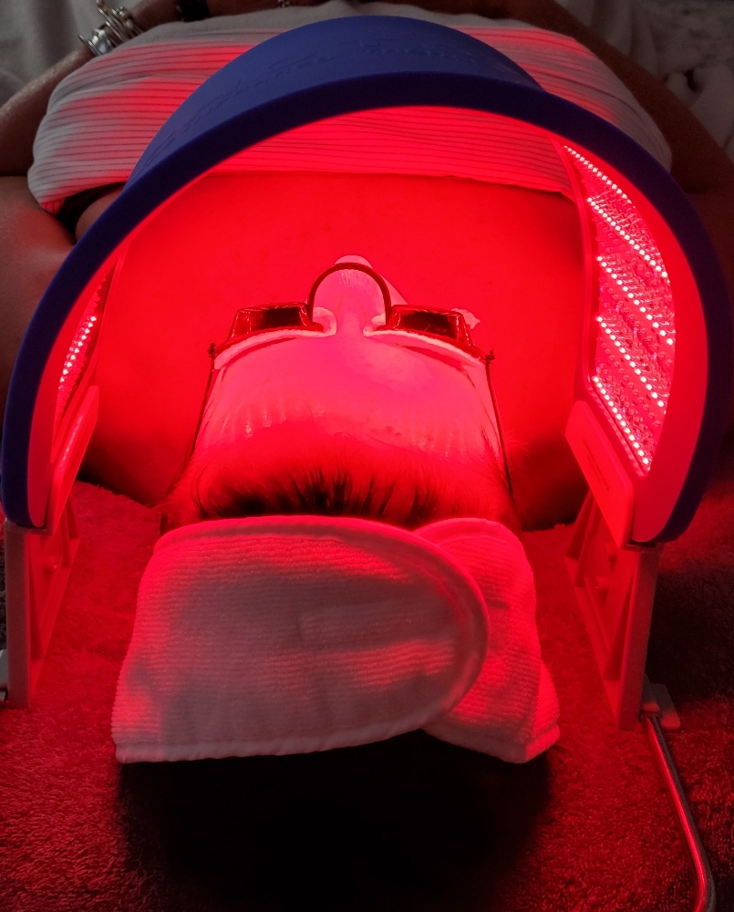 LED Light Therapy Treatment