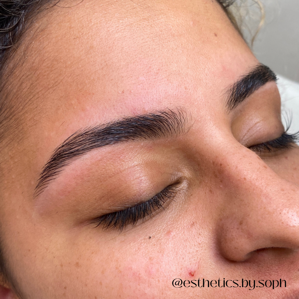 Brow Shape & Thread