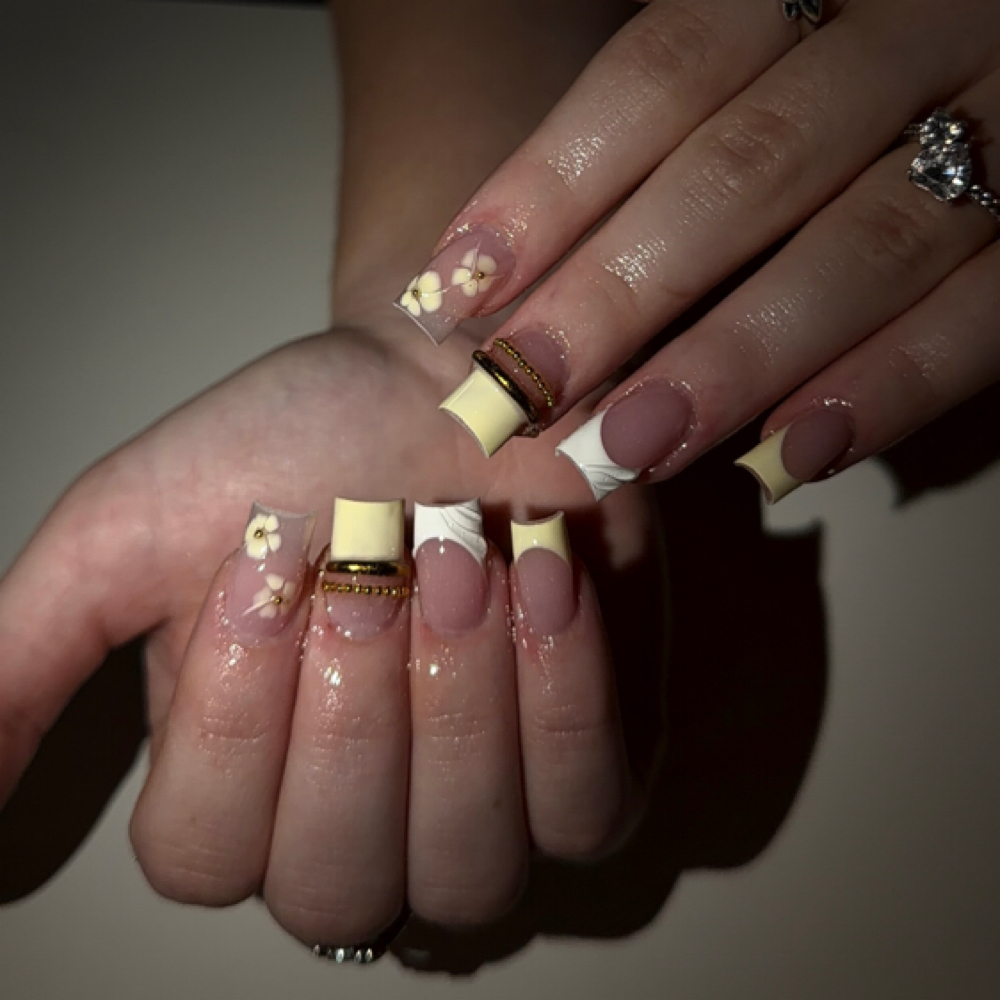 freestyle set at nailzbyamyyy in cedar park, TX