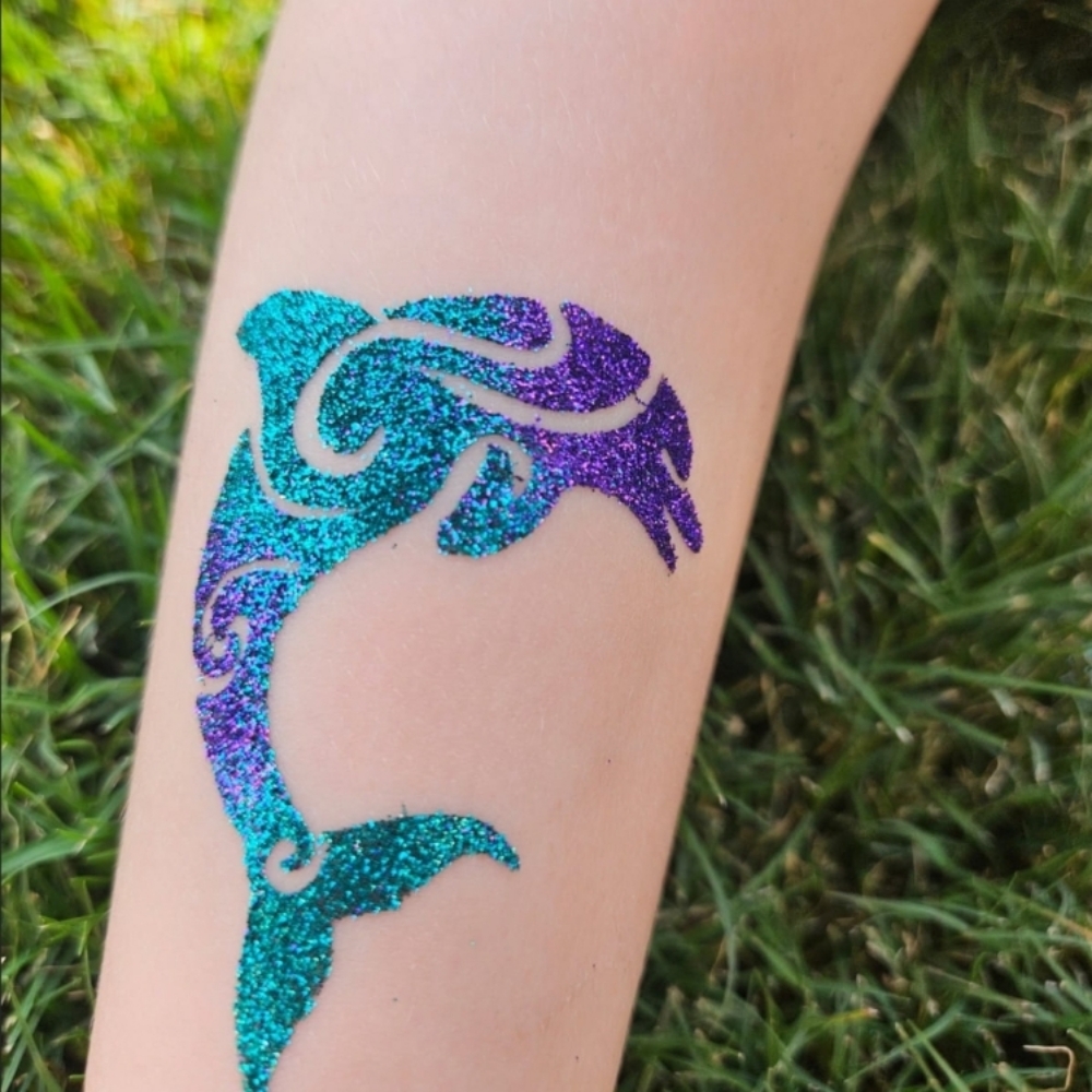 Glitter Tattoos at Designs by DeDe in Auburndale, FL