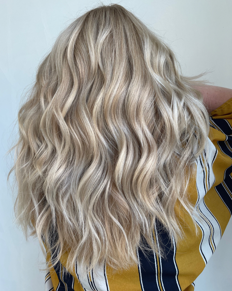 High-Coverage Custom Color/blonde