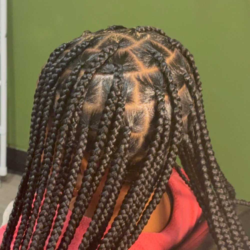 $150 Medium Knotless TUESDAY ONLY at Crowned Conversations in Mt Holly, NJ