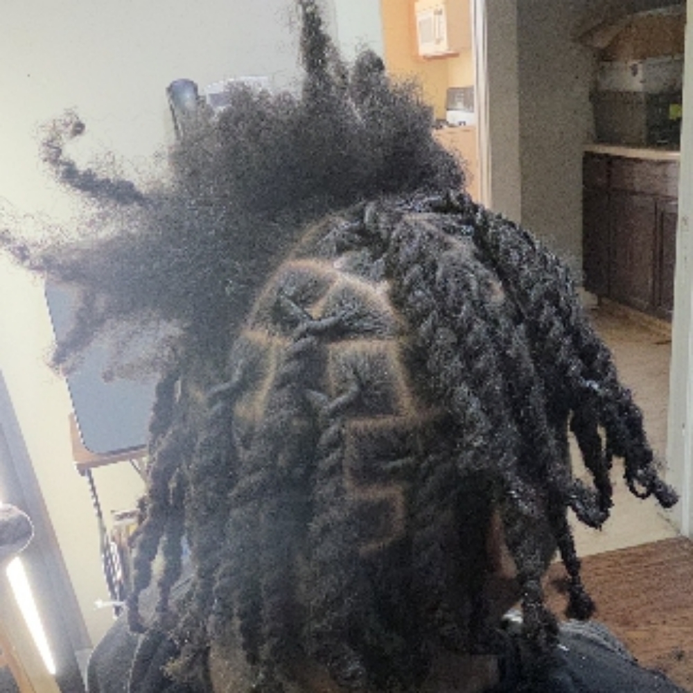 Instant Locs at Cheri Amour natural hair salon in Cleveland, OH