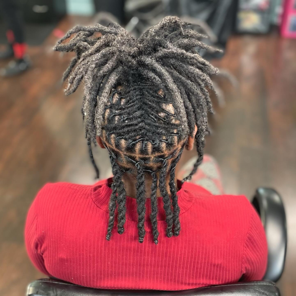 Detailed Half Up Half Down
