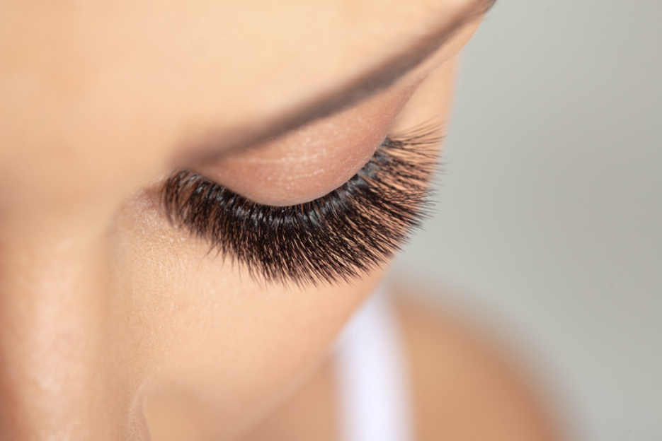 Lash Clusters