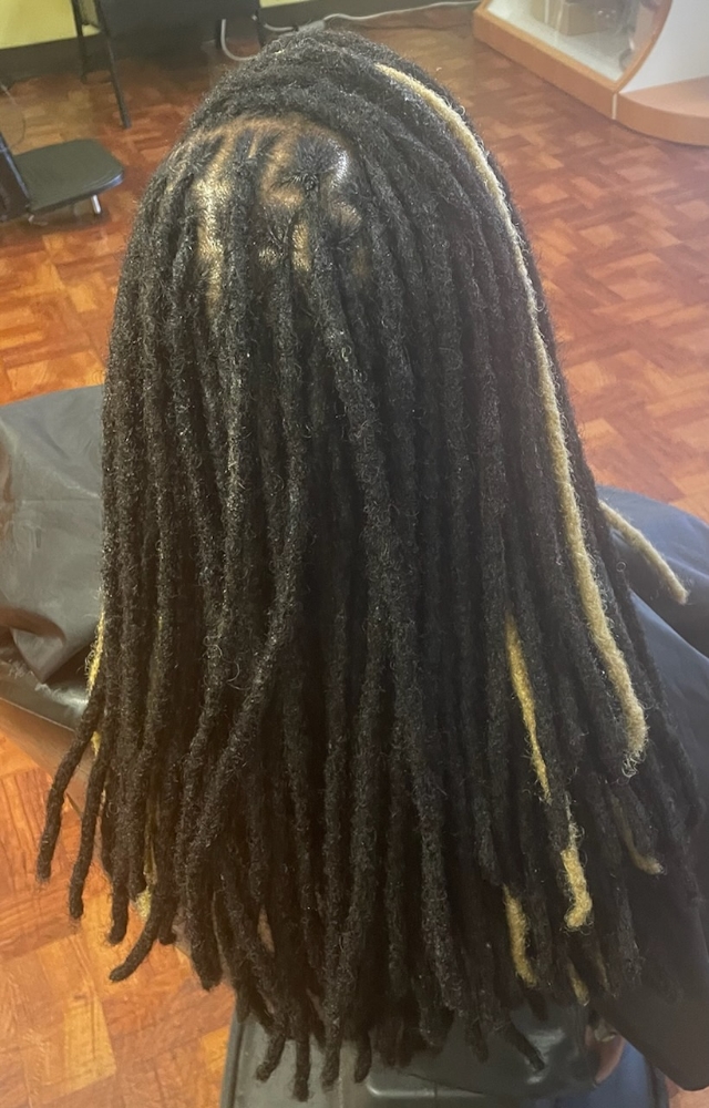 Interlocking/ Retwist