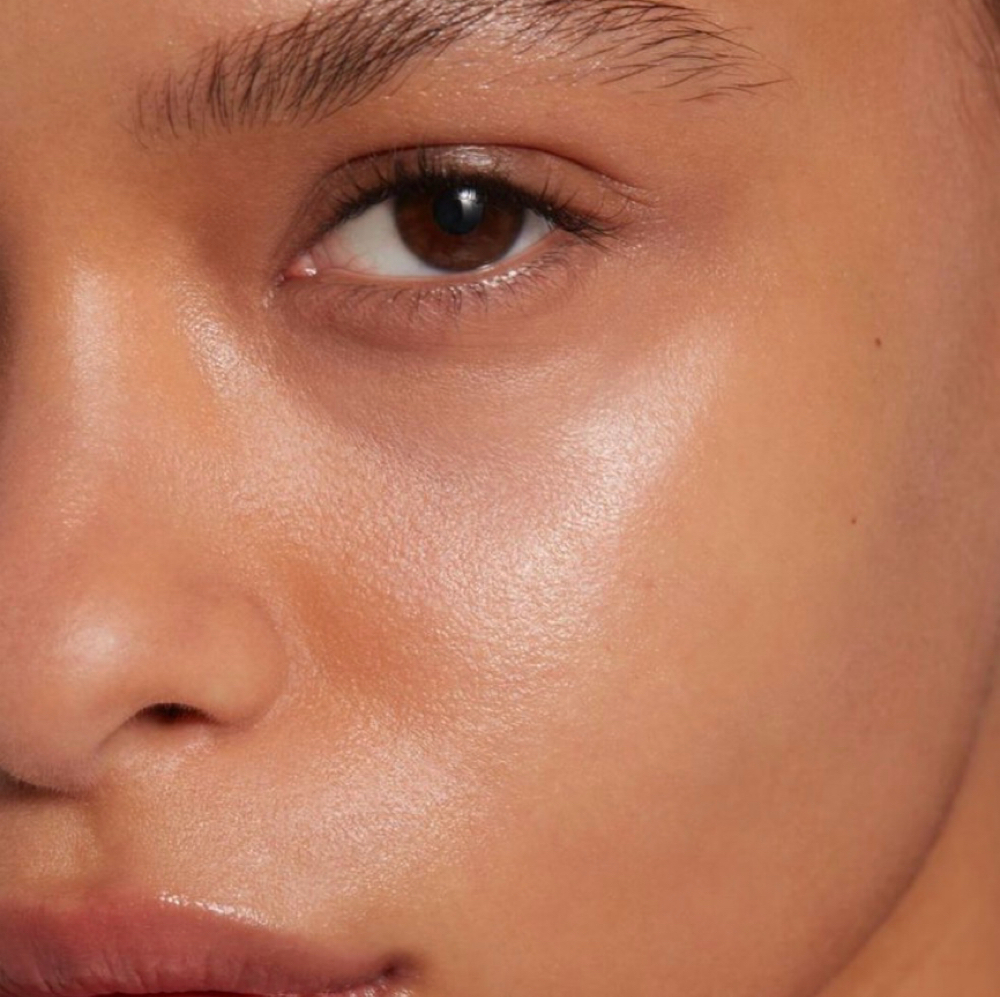 FULL FACE WAX/ THREADING at Andressa Vadas Beauty in Newark, NJ