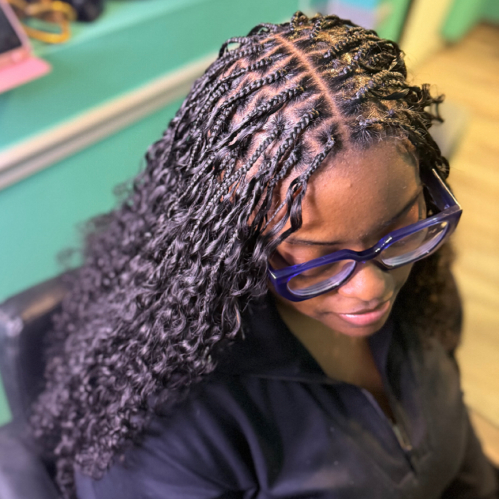 MIRACLE KNOTS at Jazzy Braids SAV in Savannah, GA
