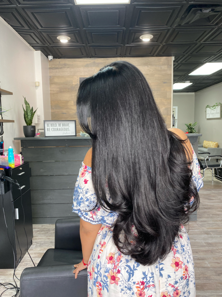 Haircut & Blowdry