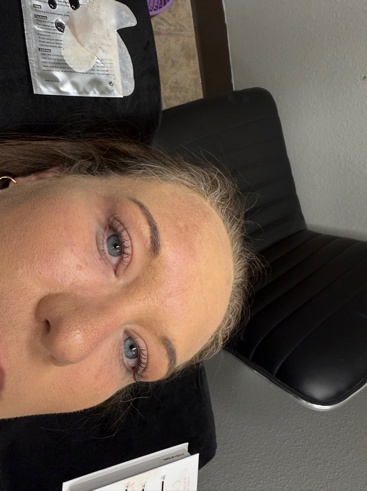 Classic Full Set at The Beauty Collective By Tay in Aurora, MO