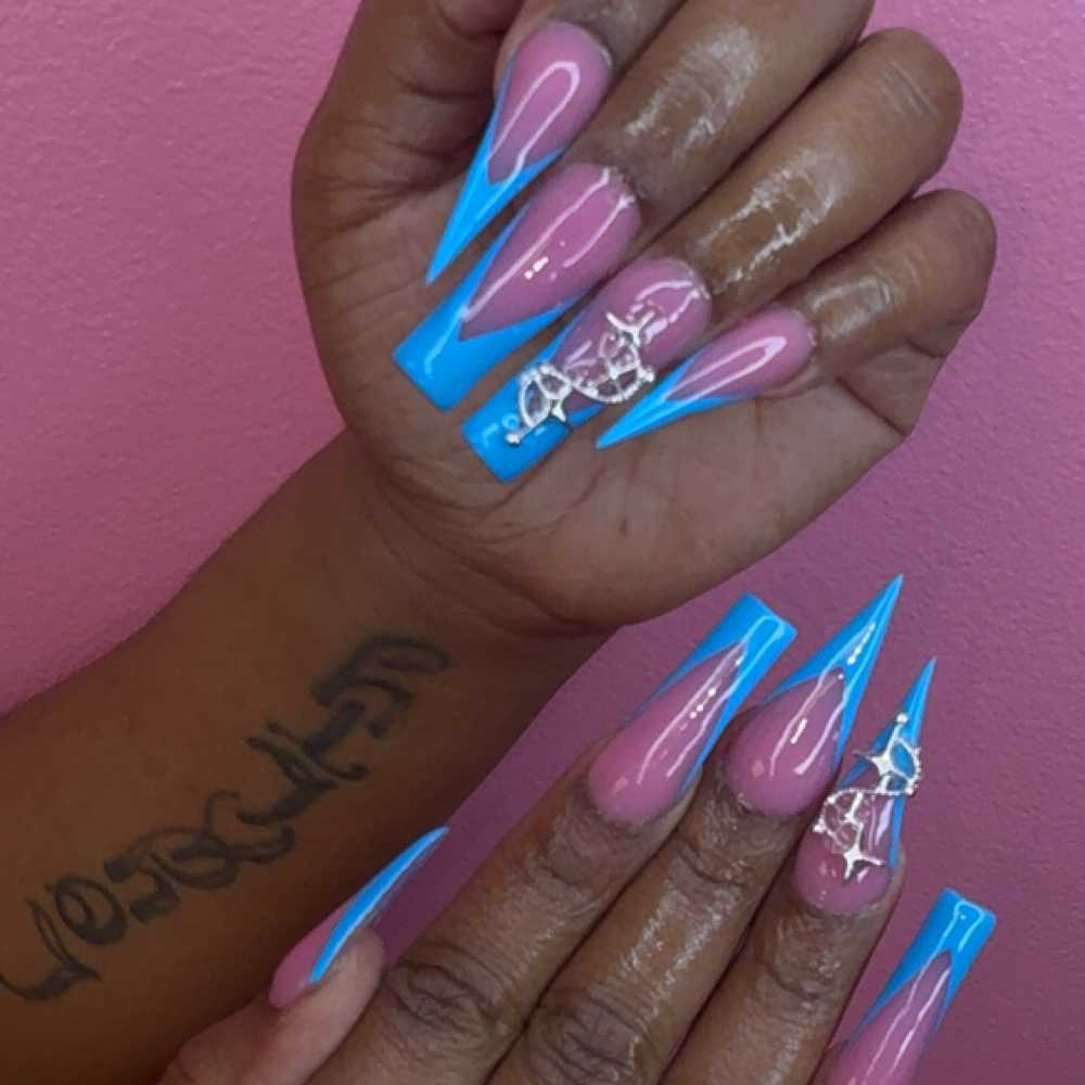 XL Set💕 at Prettyaesthetic._ in Nashville, TN