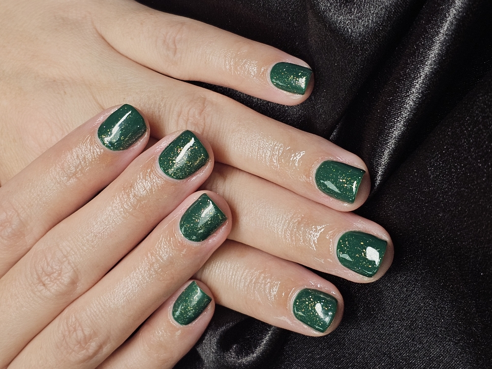 Gel MANICURE