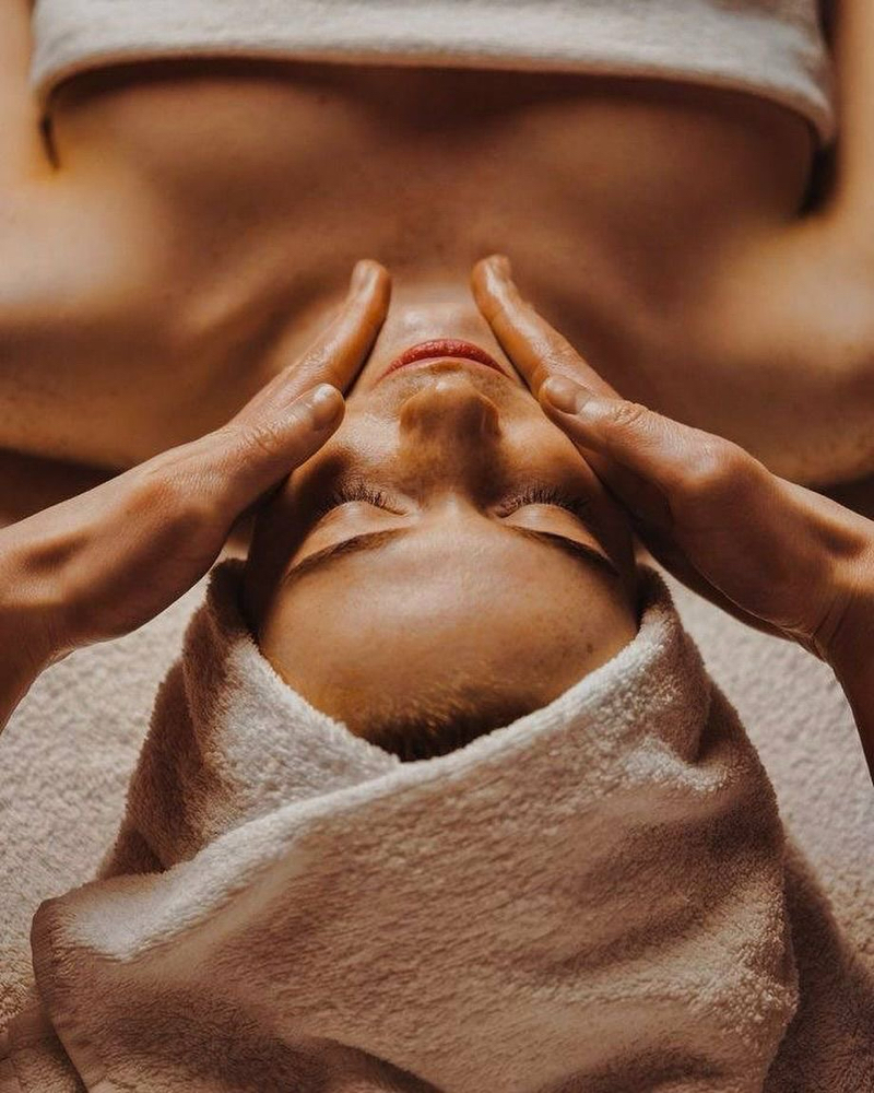 DEEP CLEAN FACIAL