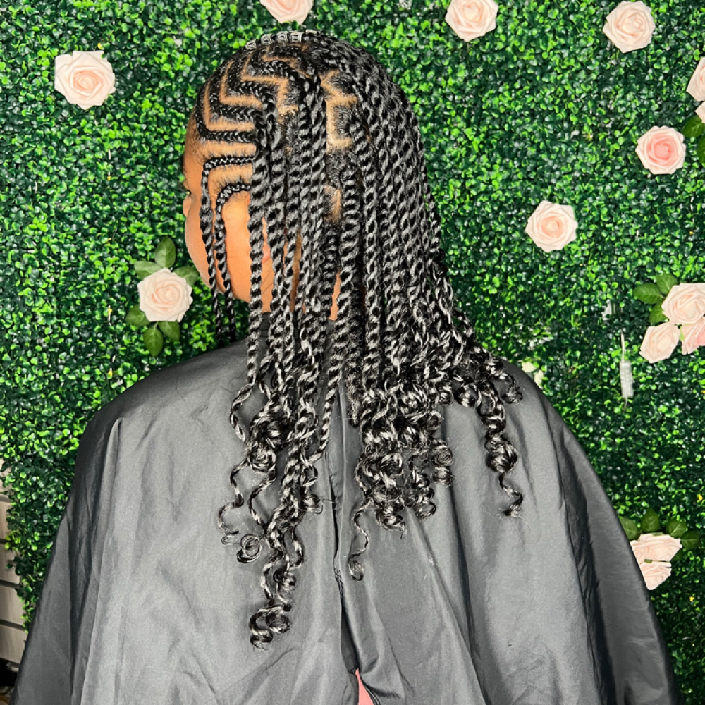 Natural Hair Style at EnhancedbySue in Prairie Village, KS